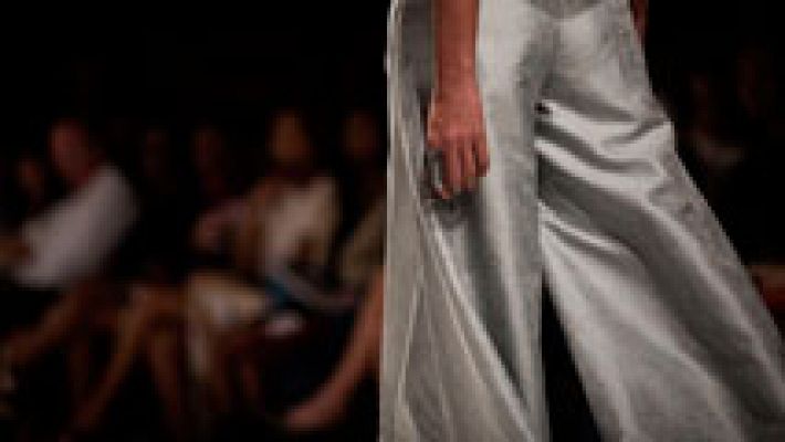 Telediario 1 - Lady Isabel abre la Pasarela Española Fashion Week en Madrid