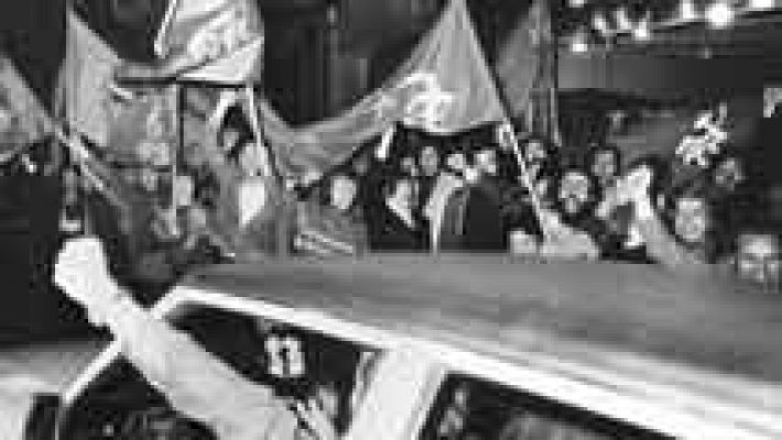 Telediario 1 - 40 años de la legalización del PCE, un hito de la transición