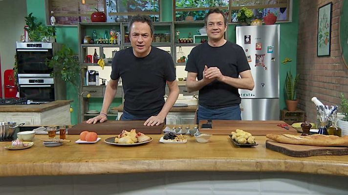 Torres en la cocina - Ajoblanco y pollo con frutos secos