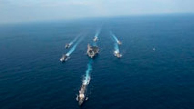  EE.UU. envía una flota a la península de Corea para disuadir a Pyongyang de lanzar nuevos misiles