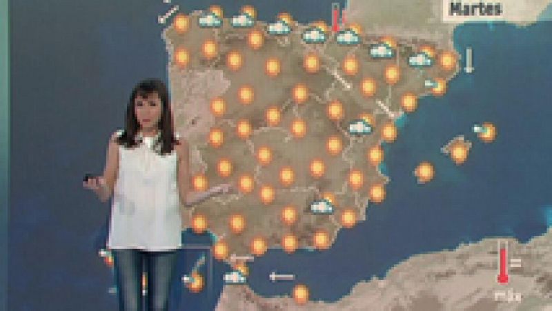 El sol lucirá en prácticamente toda España, salvo algunos intervalos nubosos que irán disminuyendo progresivamente en el Estrecho, Melilla, norte de Galicia, Cantábrico y norte de Cataluña, donde hay la posibilidad de algún chubasco o tormenta aislad