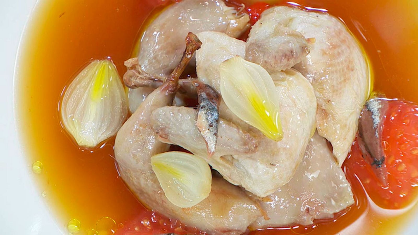 Torres en la cocina - Codornices en pimiento rojo