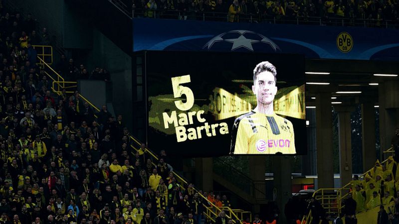 Bartra estara 4 semanas de baja