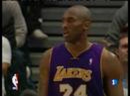 Increible Kobe, con 61 puntos