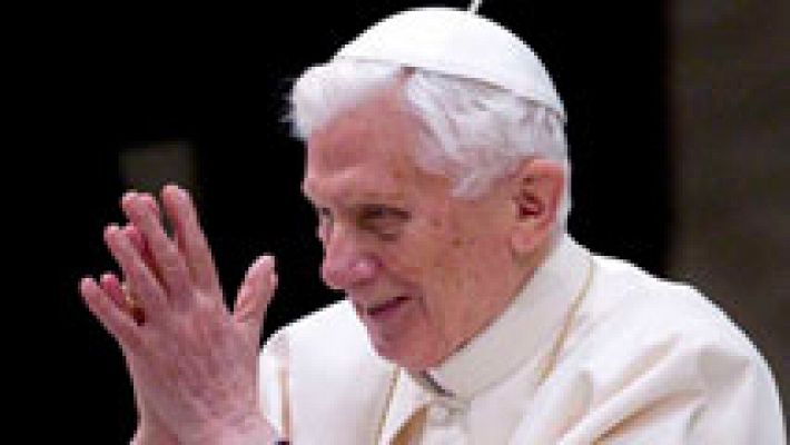 Benedicto XVI celebra su 90 cumpleaños