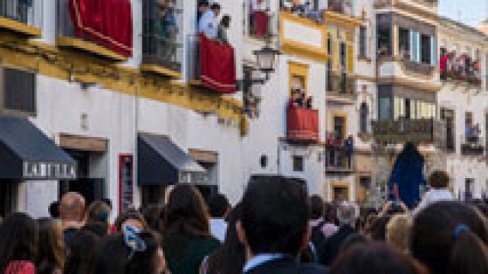 Telediario 1 - Las ciudades recuperan el ritmo habitual