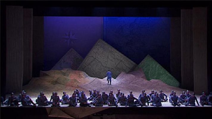  - "La hija del regimiento"