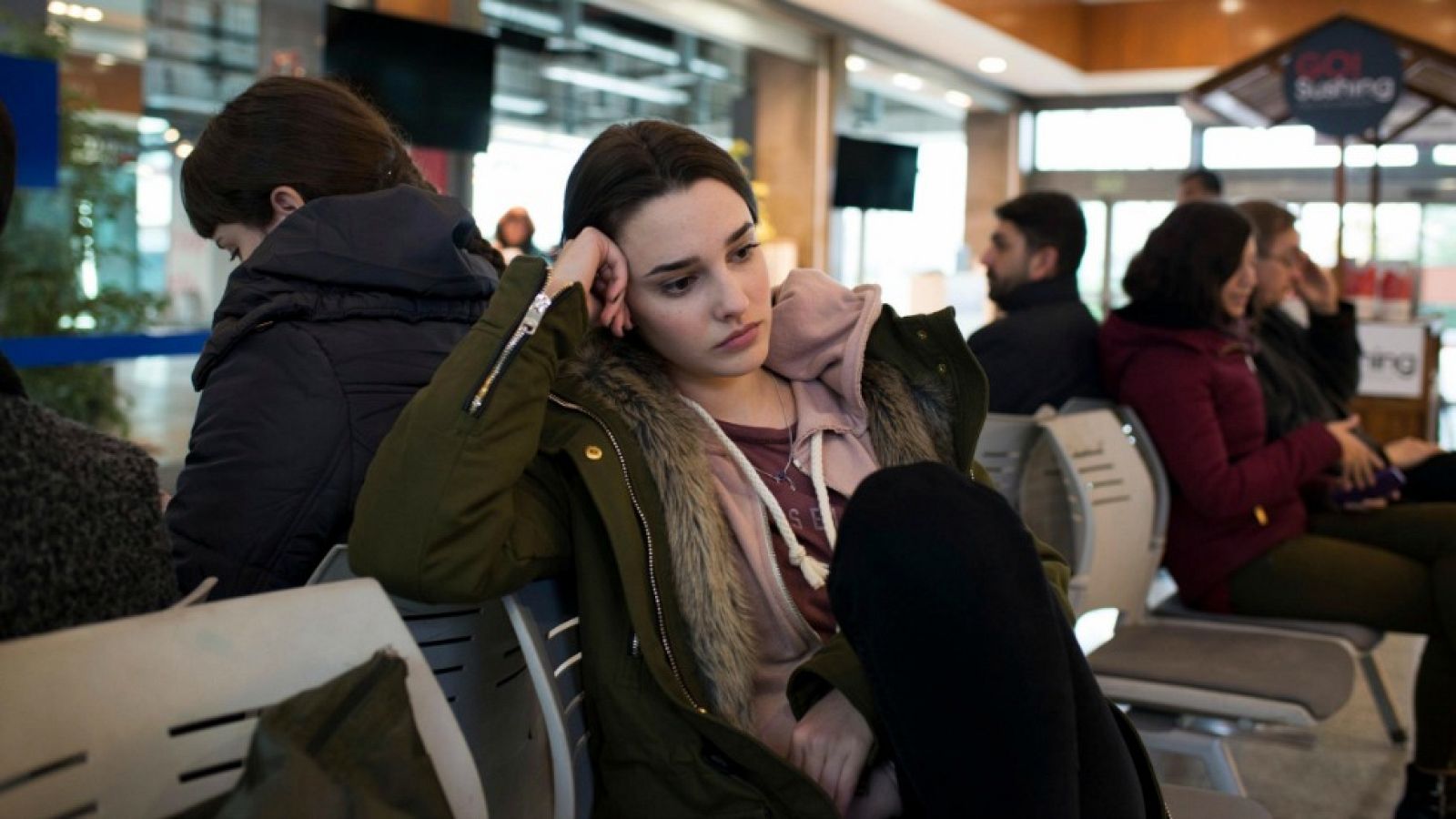 iFamily - Así comienza el capítulo 8