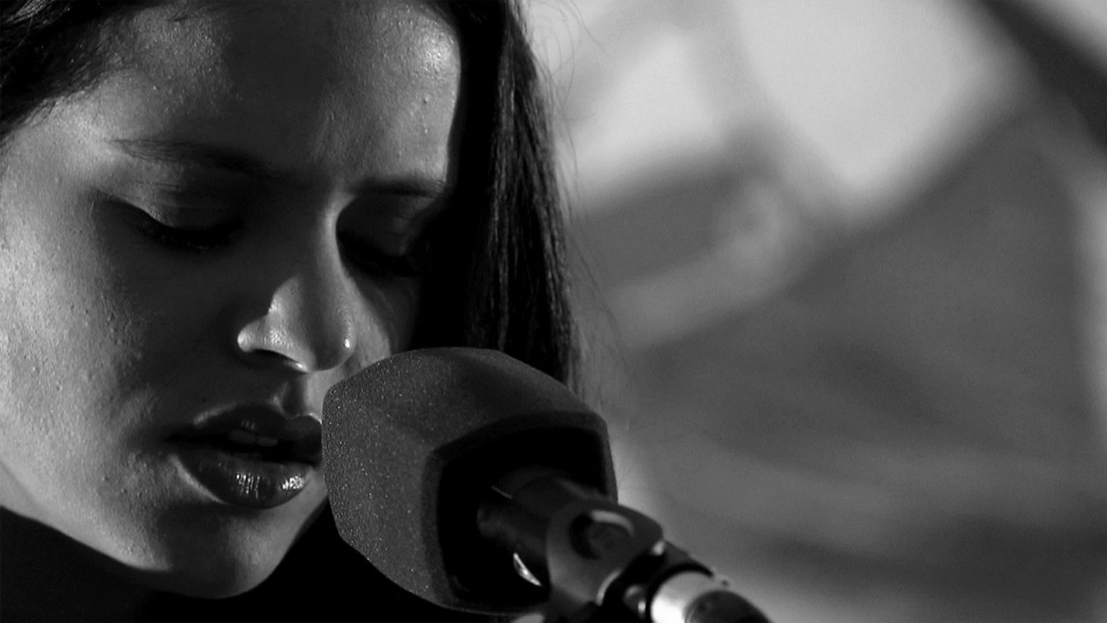 Suena Guernica - Rosalía & Refree, 'Día 14 de abril' - 19/04/17 - Ver ahora