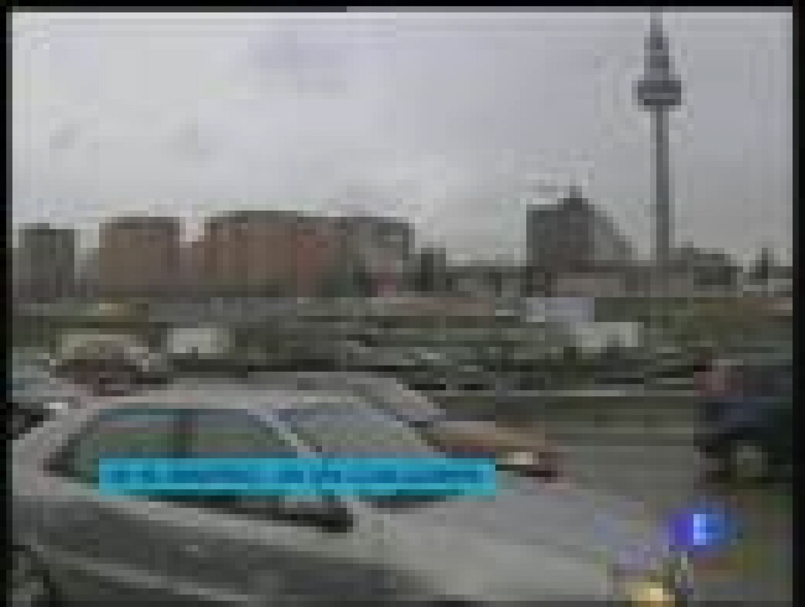 Un día cualquiera, casi un millón de personas sufren los atascos para entrar o salir de Madrid | Ver