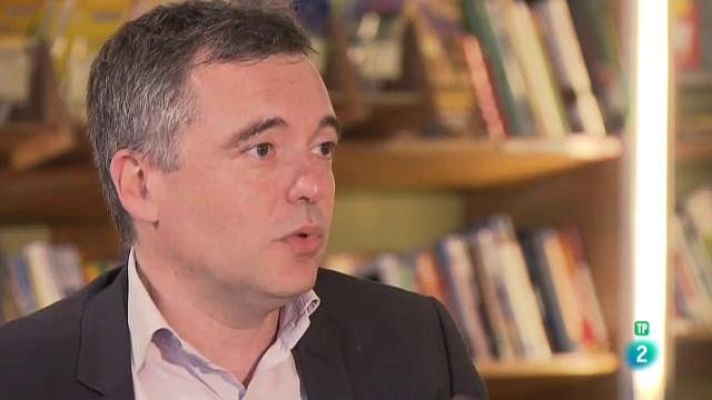 Punts de vista - "La vuelta al mundo en 80 autores", de Xavi Ayén