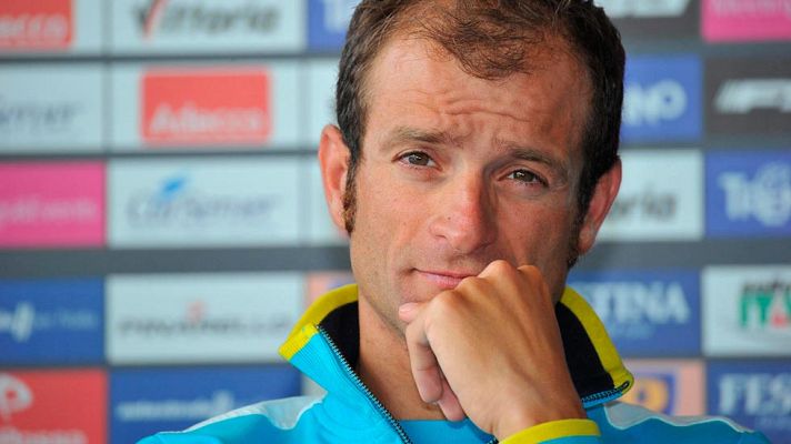 Informativo 24h - Muere el ciclista italiano Scarponi arrollado por un camión