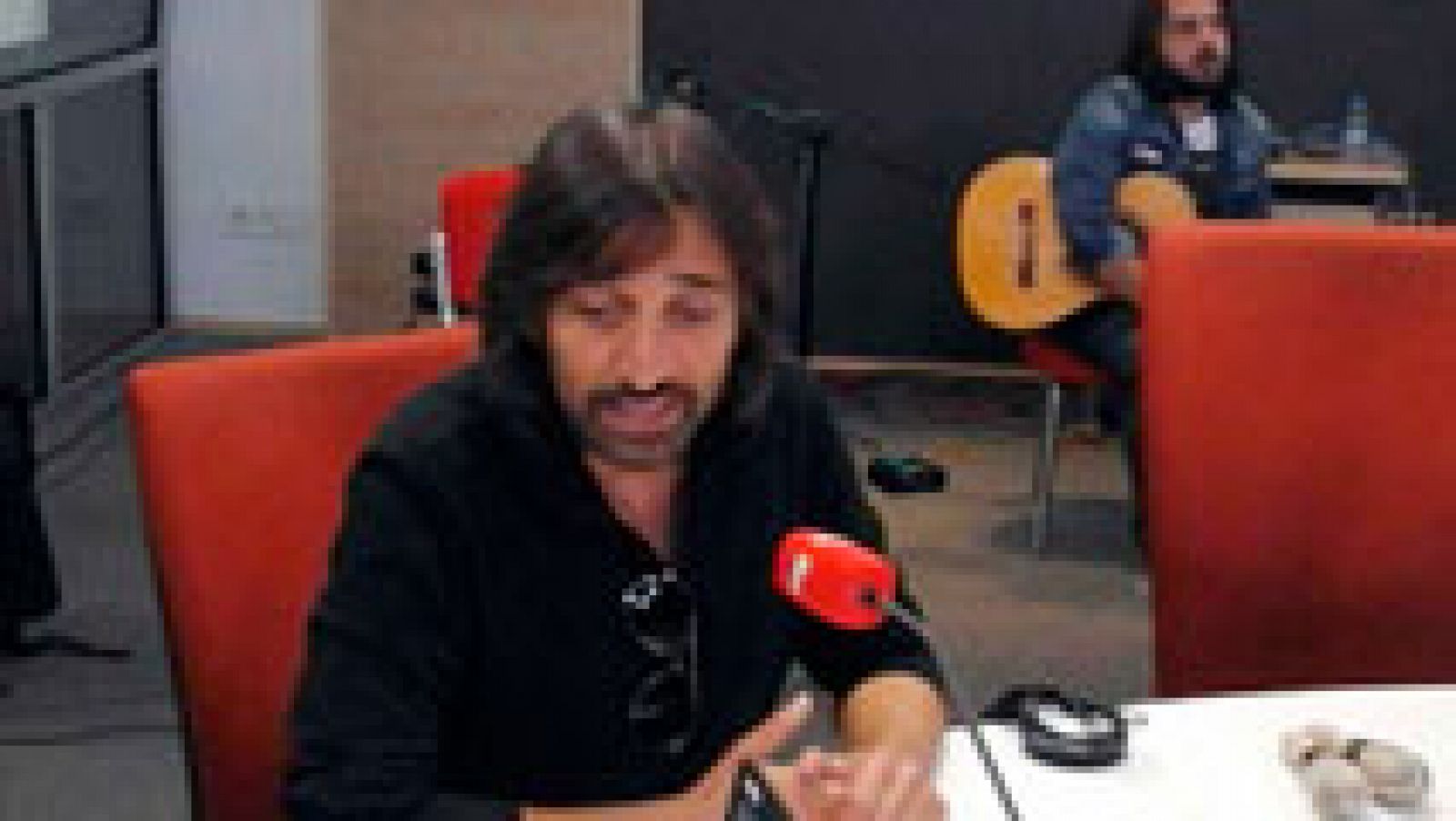 Telediario 1: Antonio Carmona regresa con Obras son amores | RTVE Play