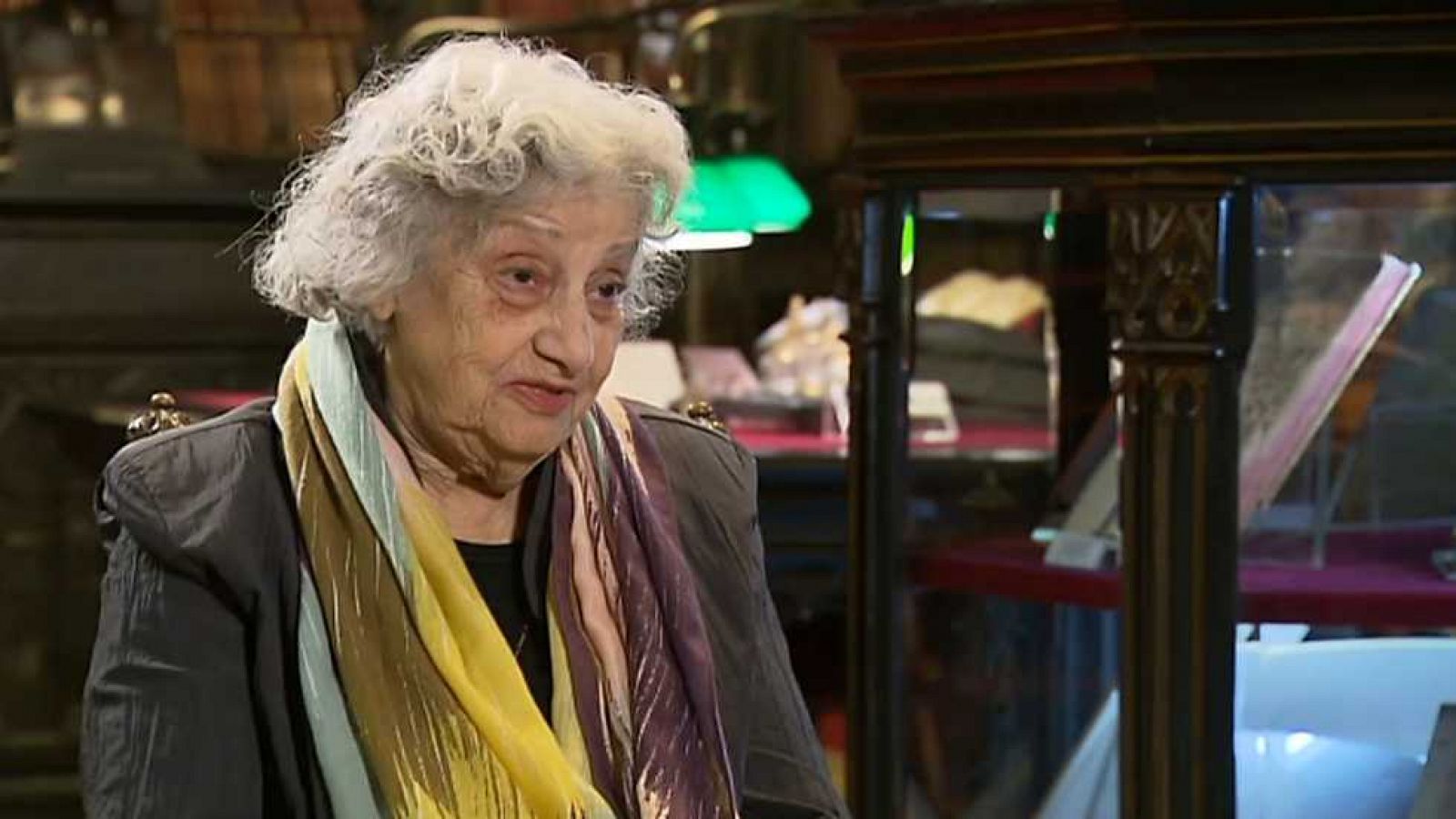 Shalom - Annette Cabelli, un testimonio vivo de la SHOA - ver ahora