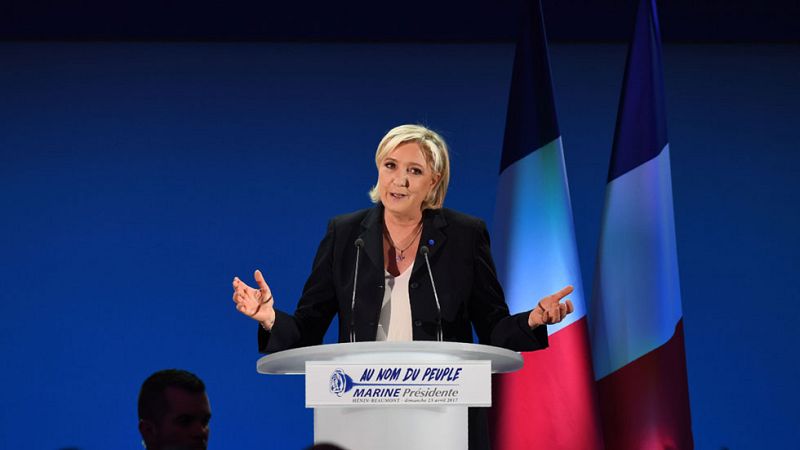 Le Pen aspira a ser la primera presidenta de Francia