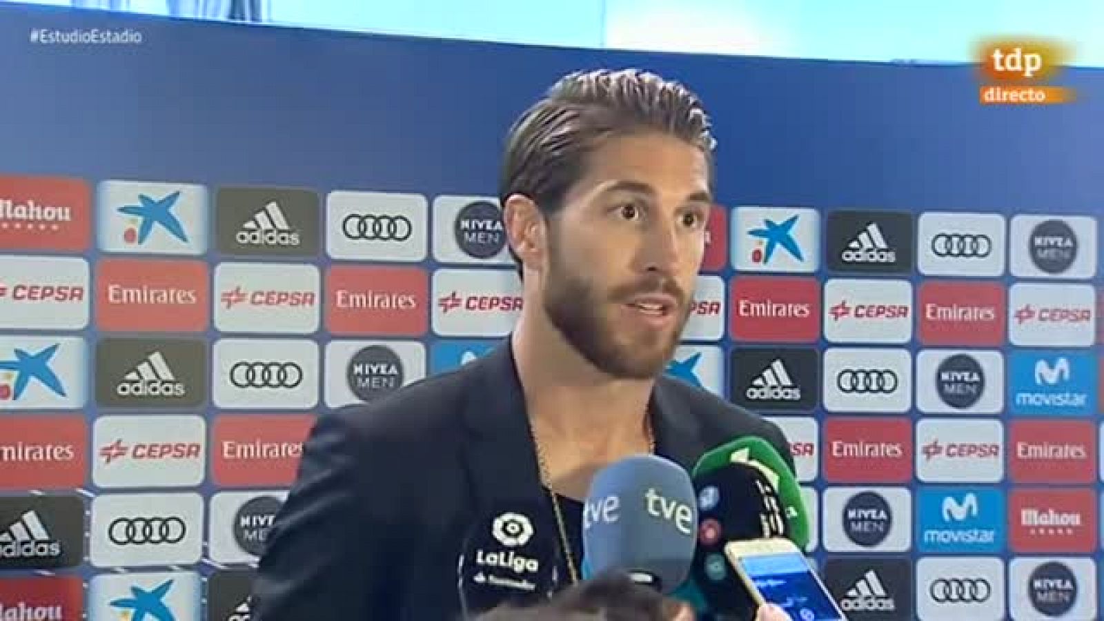 Ramos: "Piqué con tanta queja y tanto tuit se ha llevado el gato al agua" | Ver