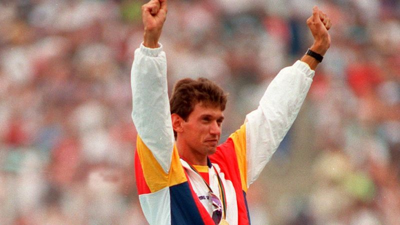 Barcelona 92. XXV Aniversario. Llegada triunfal de Daniel Plaza en 20km marcha - ver ahora