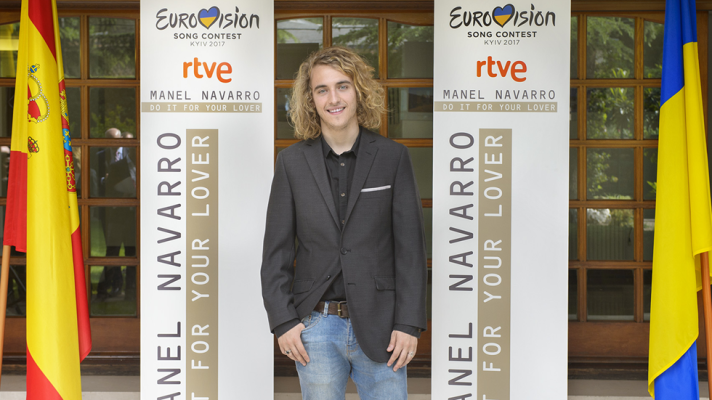 Eurovisión - El embajador ucraniano desea suerte a Manel