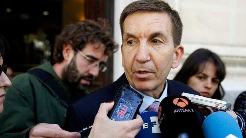 El fiscal Anticorrupción asegura que su relación con Ignacio González era institucional y descarta dimitir