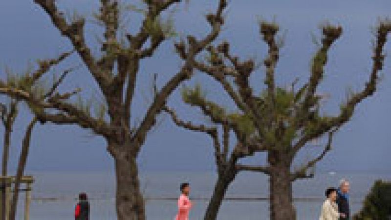 Bajan las temperaturas en la Península y en Cataluña lluvias fuertes