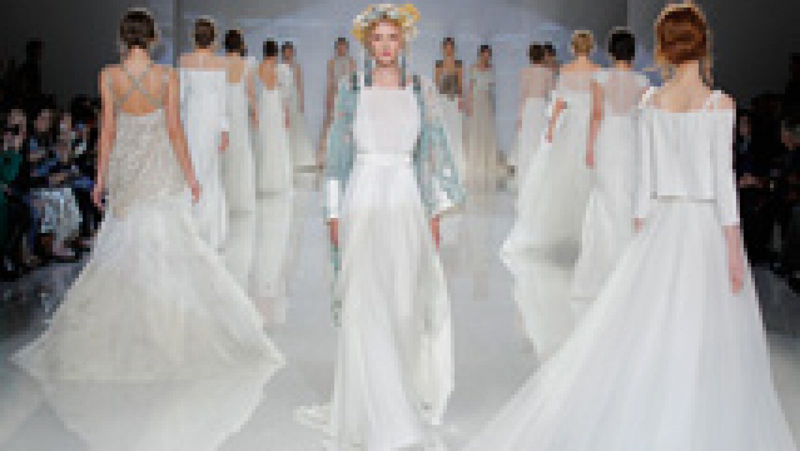 Desfile de Jesús Peiró. | Ver