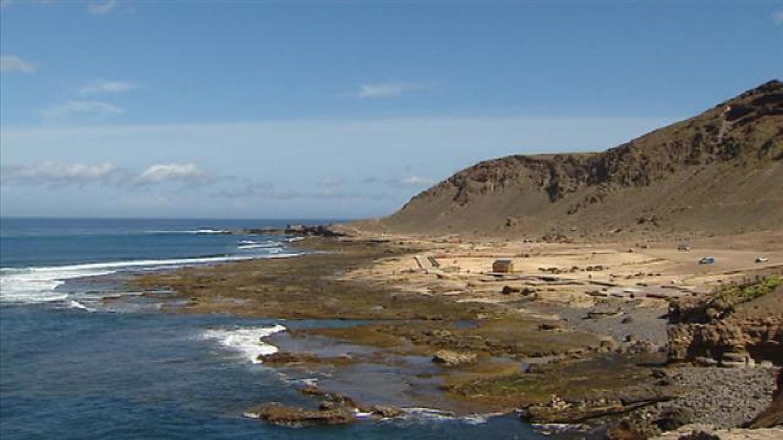 Continúa cerrada la Playa del Confital | Ver