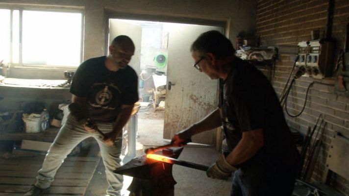 Aquí la Tierra - Espadas de Toledo