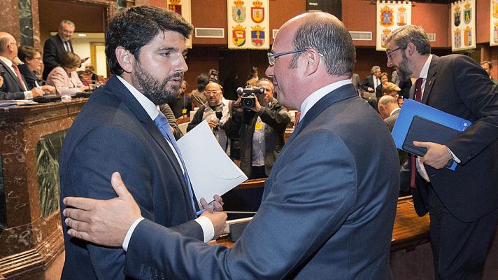 Informativo 24h - López Miras es elegido presidente de la Región de Murcia con la abstención de Ciudadanos