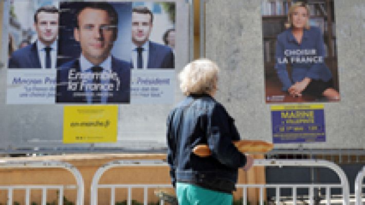 Le Pen y Macron agotan la campaña de unas presidenciales inéditas presididas por la confusión