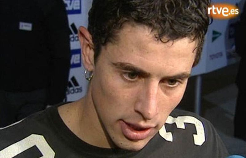 En 2004 se produjo la penúltima victoria de la 'roja' sobre Inglaterra, una victoria que acabó con los ingleses muy cabreados y Del Horno con un gol de cabeza