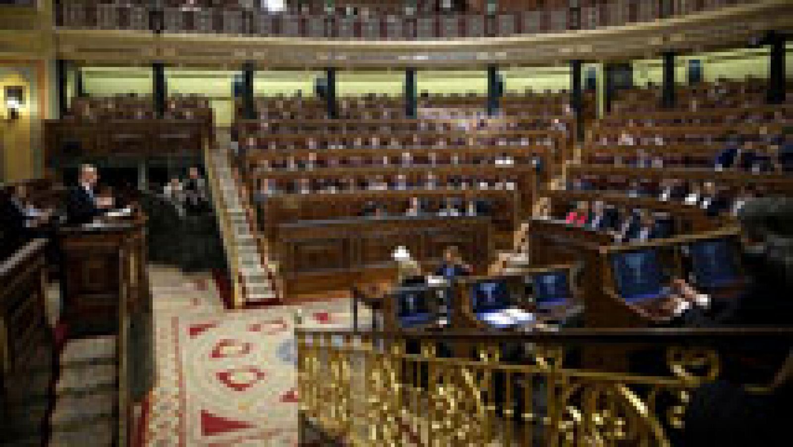 Telediario 1: La mayoría de la oposición carga contra Montoro por los presupuestos para 2017 | RTVE Play