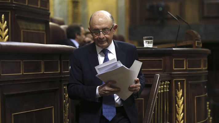 Telediario 1 - Montoro defiende los presupuestos, que la oposición rechaza por no llevar la recuperación a todos los ciudadanos