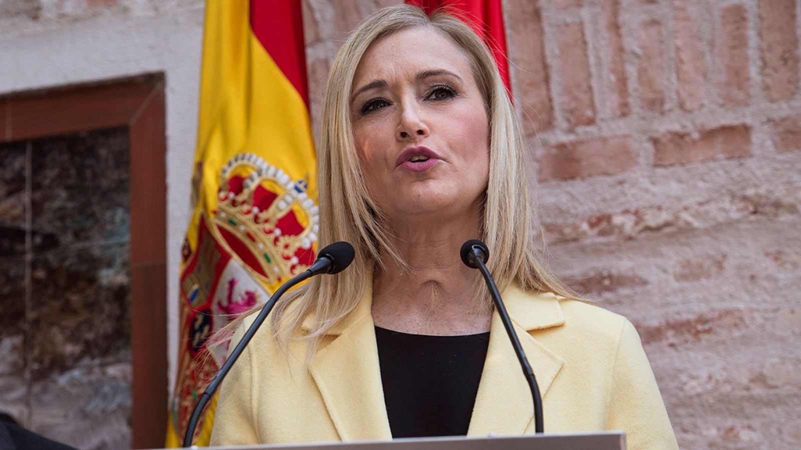 Cifuentes no fue "consciente" de que la espiaran y cree que Gómez debería haberlo denunciado