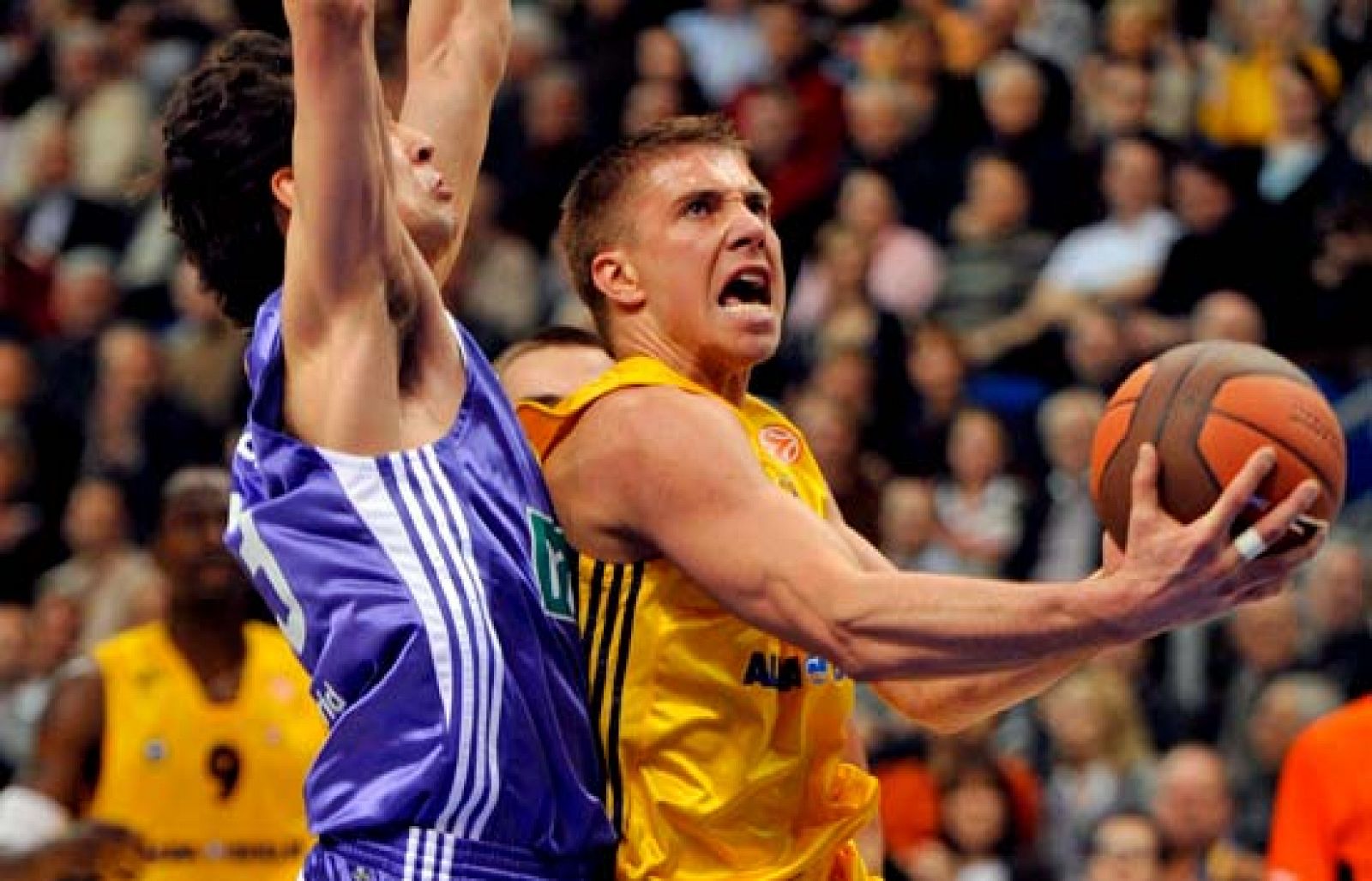 El Madrid vence por 84-87 en casa del Alba Berlín después de ir perdiendo durante casi todo el partido. Los de Joan Plaza despertaron a tiempo y derrotaron a los berlineses, poniéndoses líderes en solitario de su grupo. 