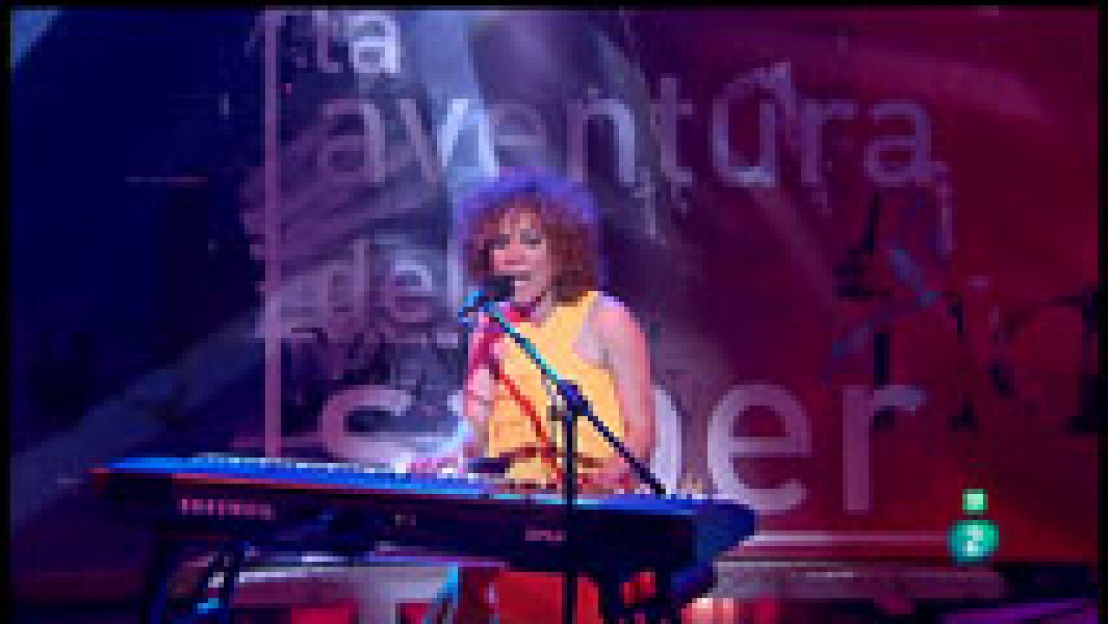 La Aventura del Saber. Música en directo. Cantautora cubana Jennifer Almeida