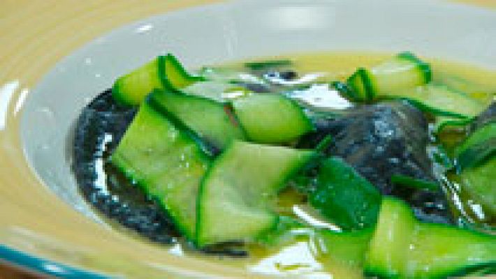 RTVE Cocina - Empanadillas de pasta negra