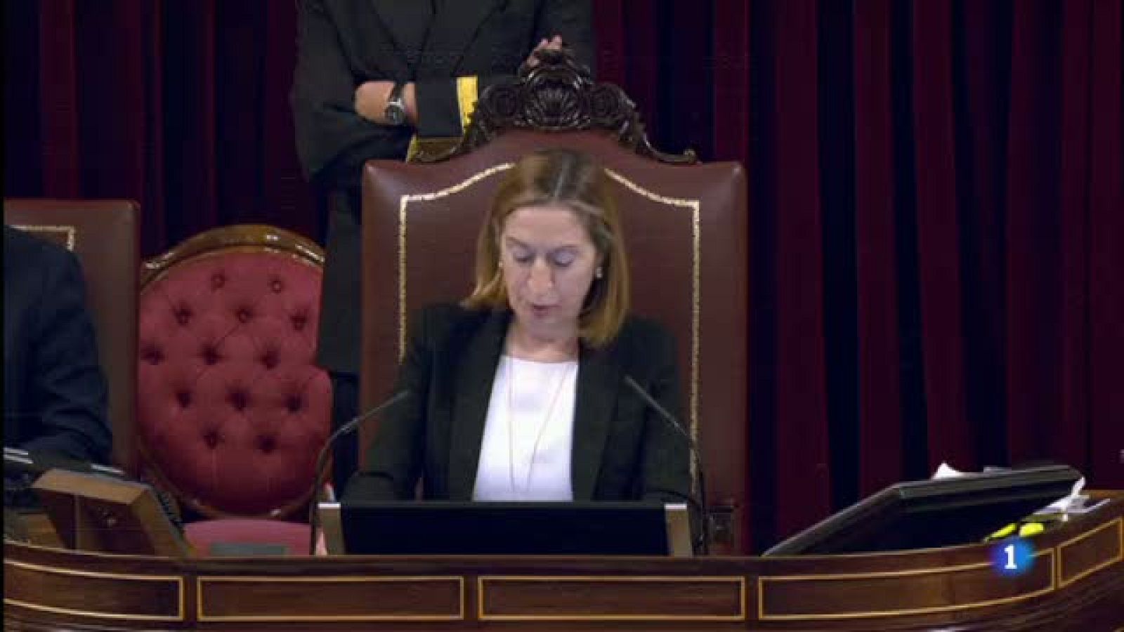 El Govern salva els pressupostos