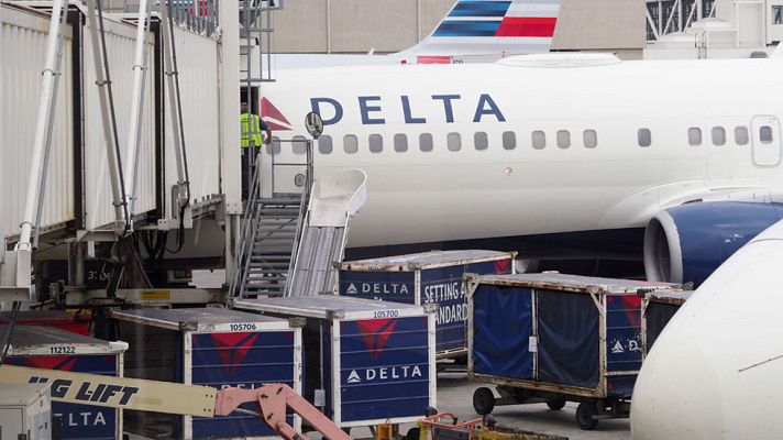 Telediario 1 - Nuevo incidente en un vuelo con overbooking en EEUU