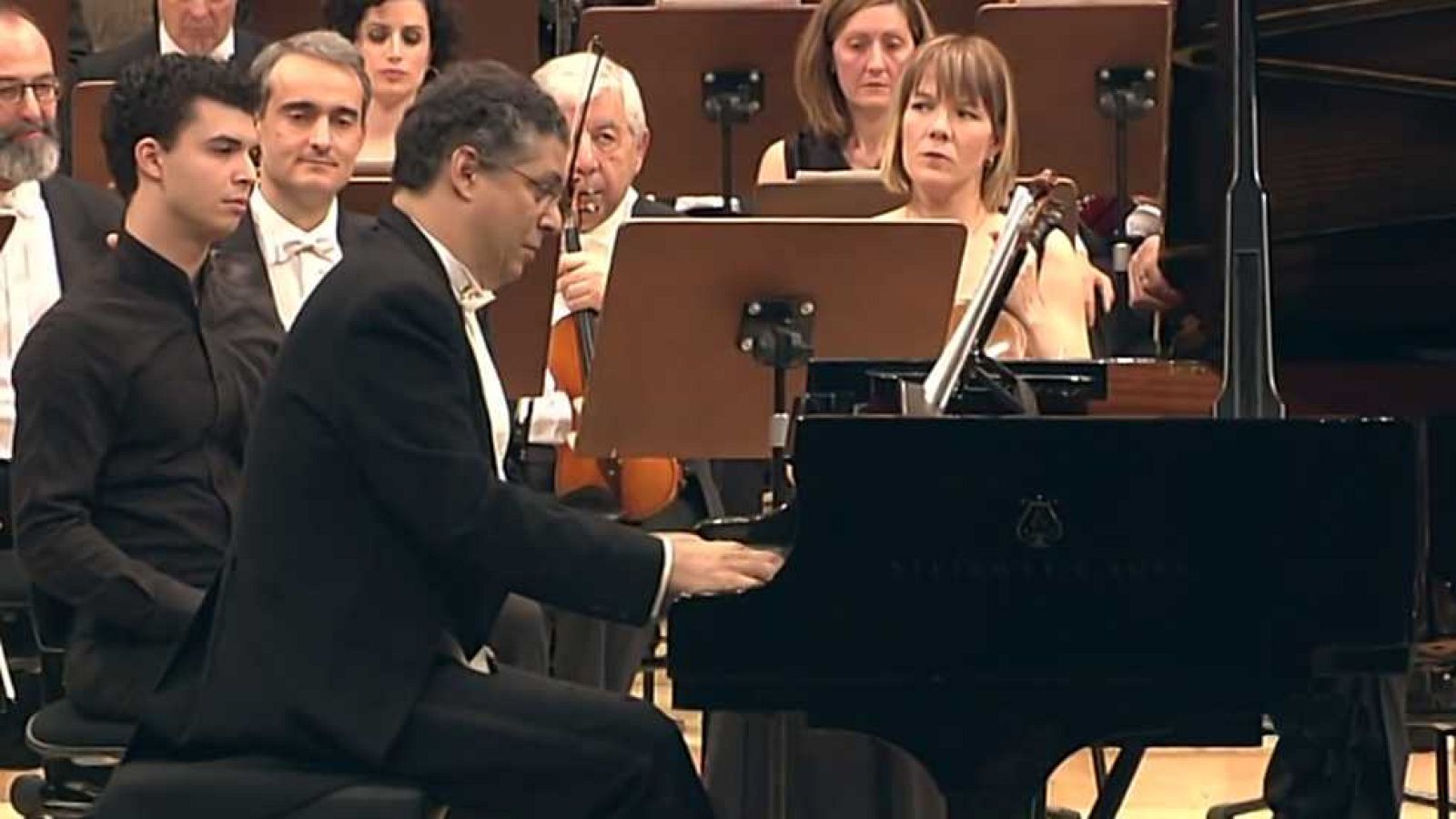 Los conciertos de La 2 - Temporada 2016-2017 Orquesta Sinfónica y Coro RTVE nº 16 - ver ahora