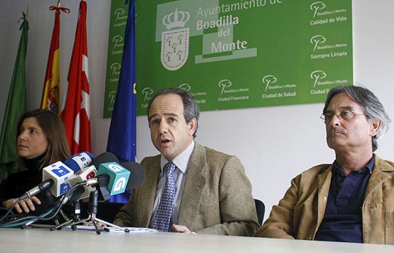 Al menos cinco detenidos por corrupción en madrid, valencia y andalucía