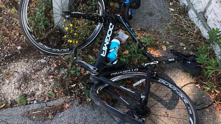 Telediario 1 - Froome, arrollado por un coche mientras entrenaba en Mónaco