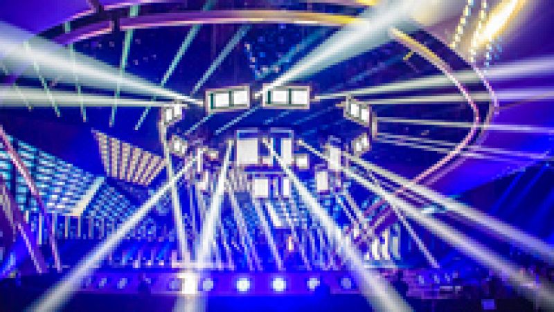 Eurovisi�n 2017 - Eslovenia: Omar Naber canta 'On My Way'