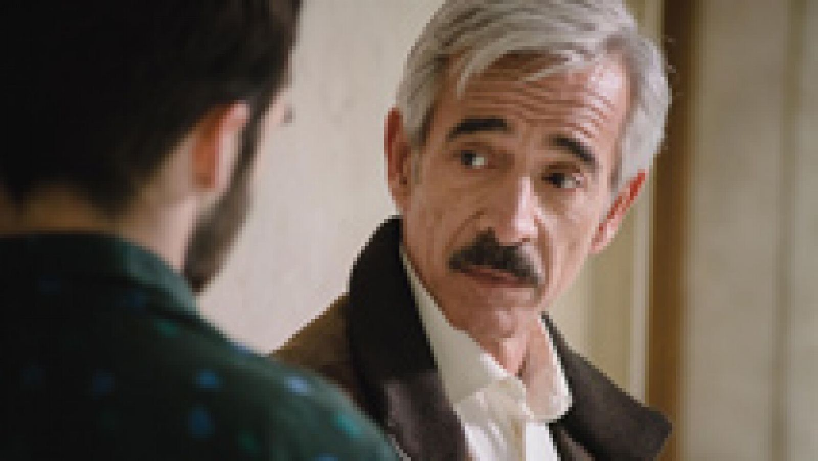 Cuéntame cómo pasó - Antonio se emociona al saber que todo ha salido bien 