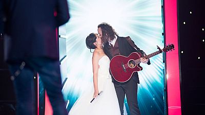 De su boda a plató, Susana y Javier aparecen de novios