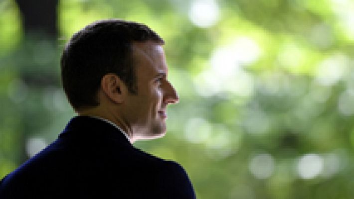 Macron irá a las legislativas de junio con una amplia representación de la sociedad civil