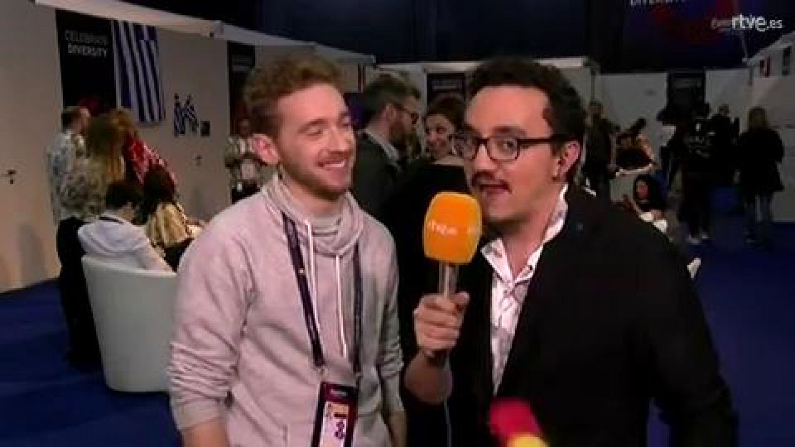 Eurovisión 2017- Manel pide a España que vote a Nathan (Austria) horas antes de la final