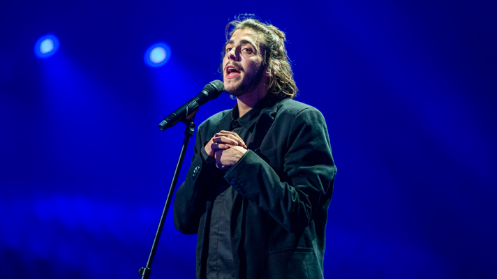 Eurovisión - Portugal: Salvador Sobral canta 'Amar pelos dois'
