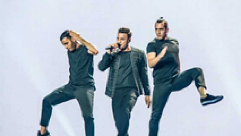 Eurovisi�n 2017 - Chipre: Hovig canta 'Gravity'