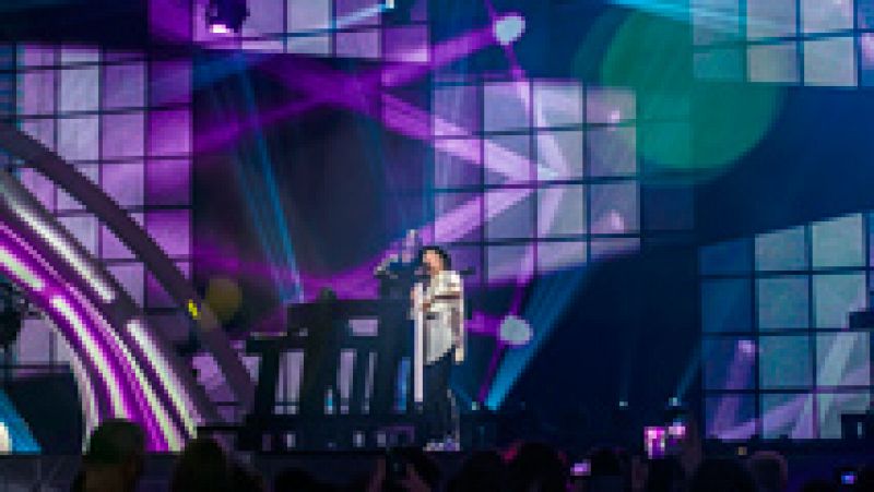 Eurovisi�n 2017 - Noruega: JOWST canta 'Grab the moment'