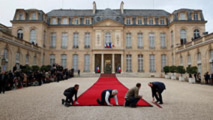 Macron toma posesión de su cargo como presidente de Francia este domingo